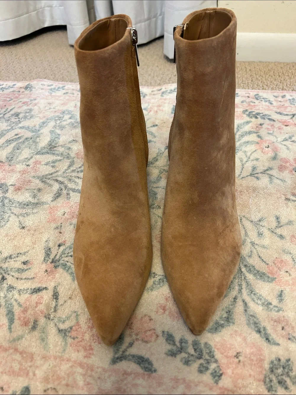 💕Marc Fisher Women's Suede Ankle Booties in Camel with Side Zip💕 - Picture 2 of 9